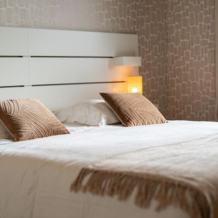 Apartament Tours Centre - Proche Gare - Parking Velo - Balcon - Arrivee Autonome Zewnętrze zdjęcie
