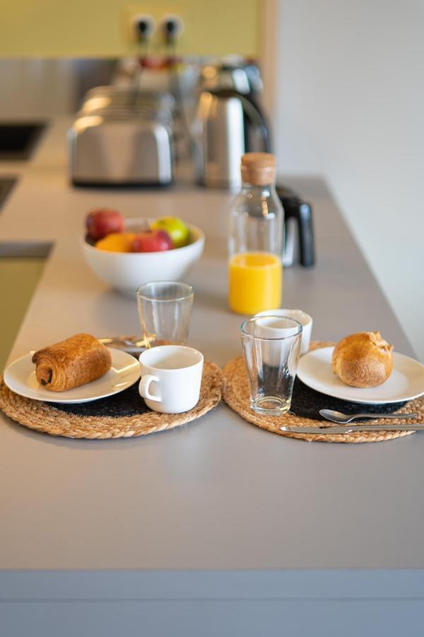 Apartament Tours Centre - Proche Gare - Parking Velo - Balcon - Arrivee Autonome Zewnętrze zdjęcie
