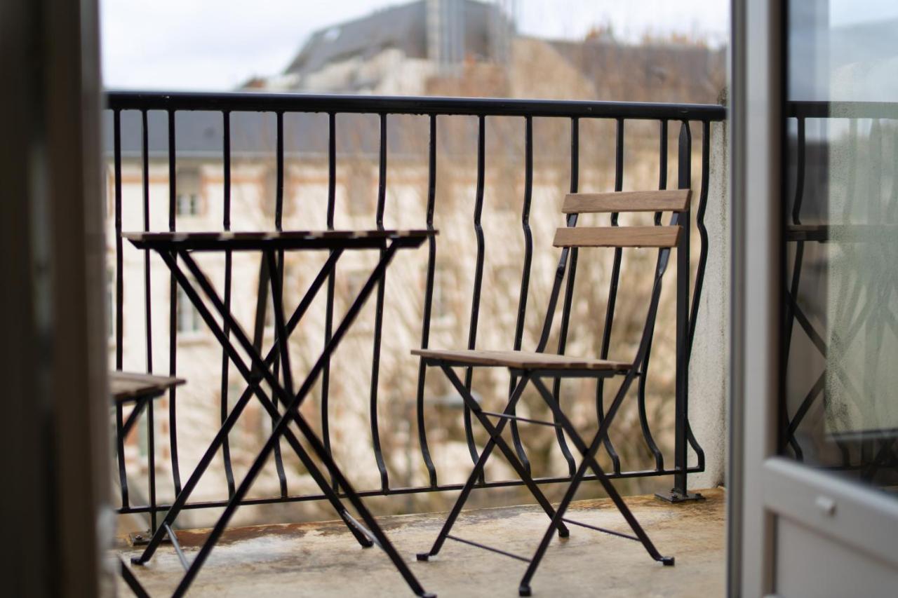 Apartament Tours Centre - Proche Gare - Parking Velo - Balcon - Arrivee Autonome Zewnętrze zdjęcie