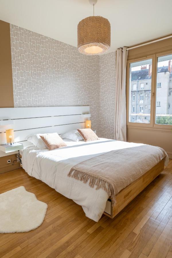 Apartament Tours Centre - Proche Gare - Parking Velo - Balcon - Arrivee Autonome Zewnętrze zdjęcie